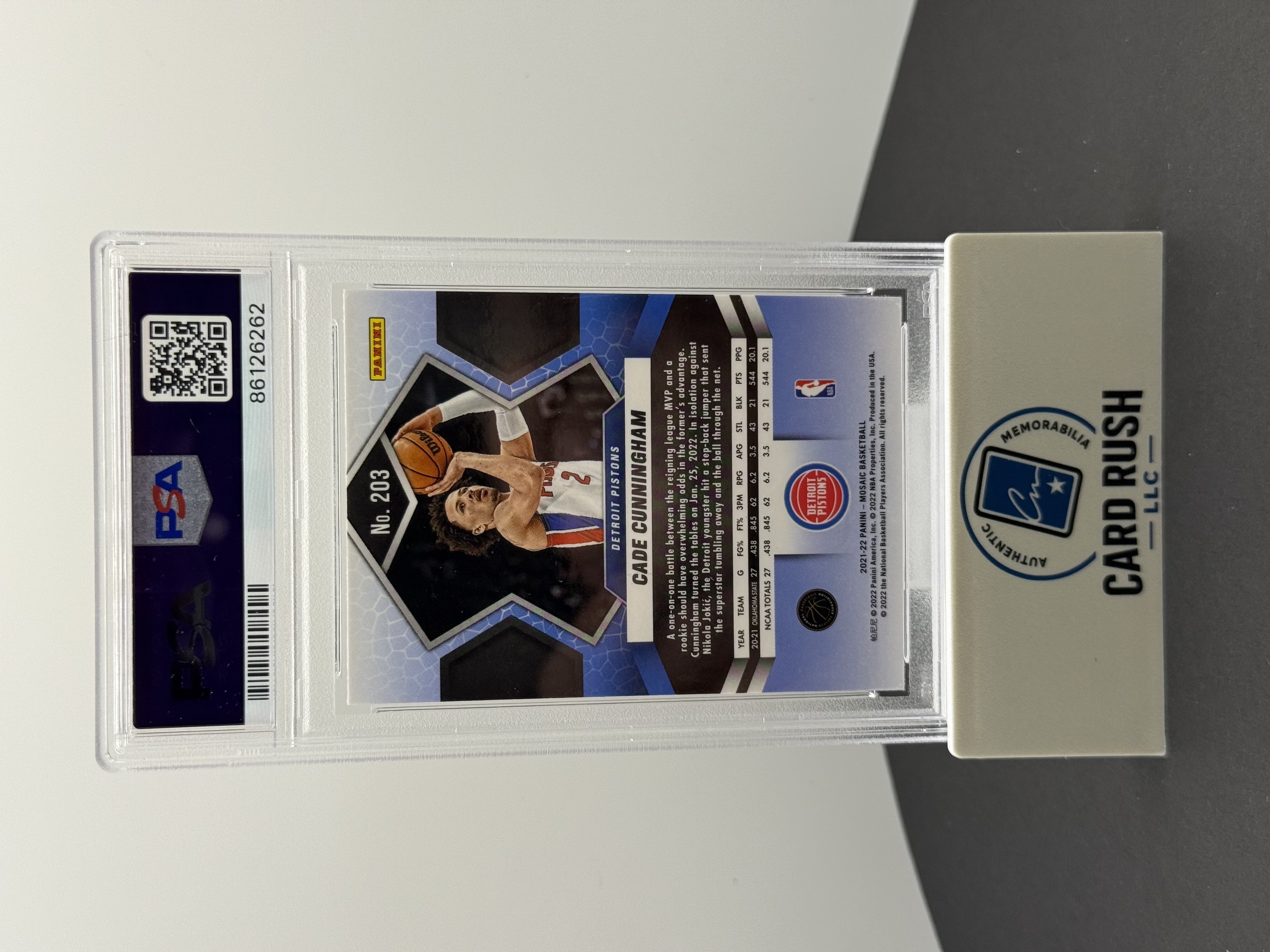 2021-22 Mosaic Cade Cunningham Autographed Rookie Card