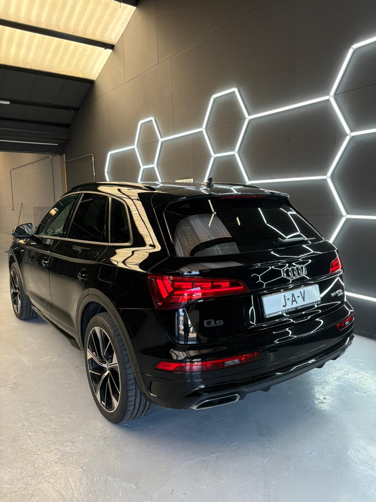 Showroom-nieuw | Middel/grote/station voertuig