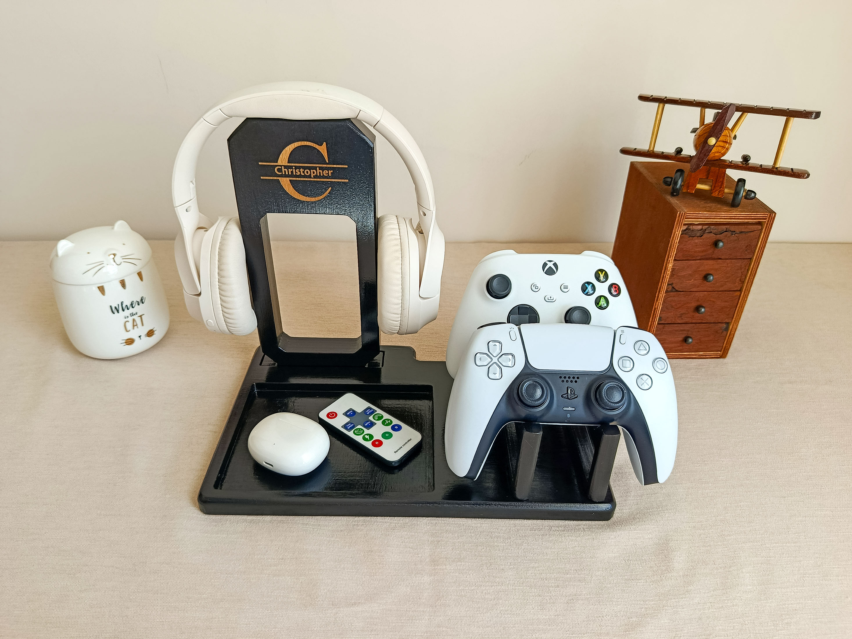 Custom Headphone and Controller Holder, Gift for Men, Personalized Gamer Stand, Boyfriend Gift, Fathers or Valentines Day Present