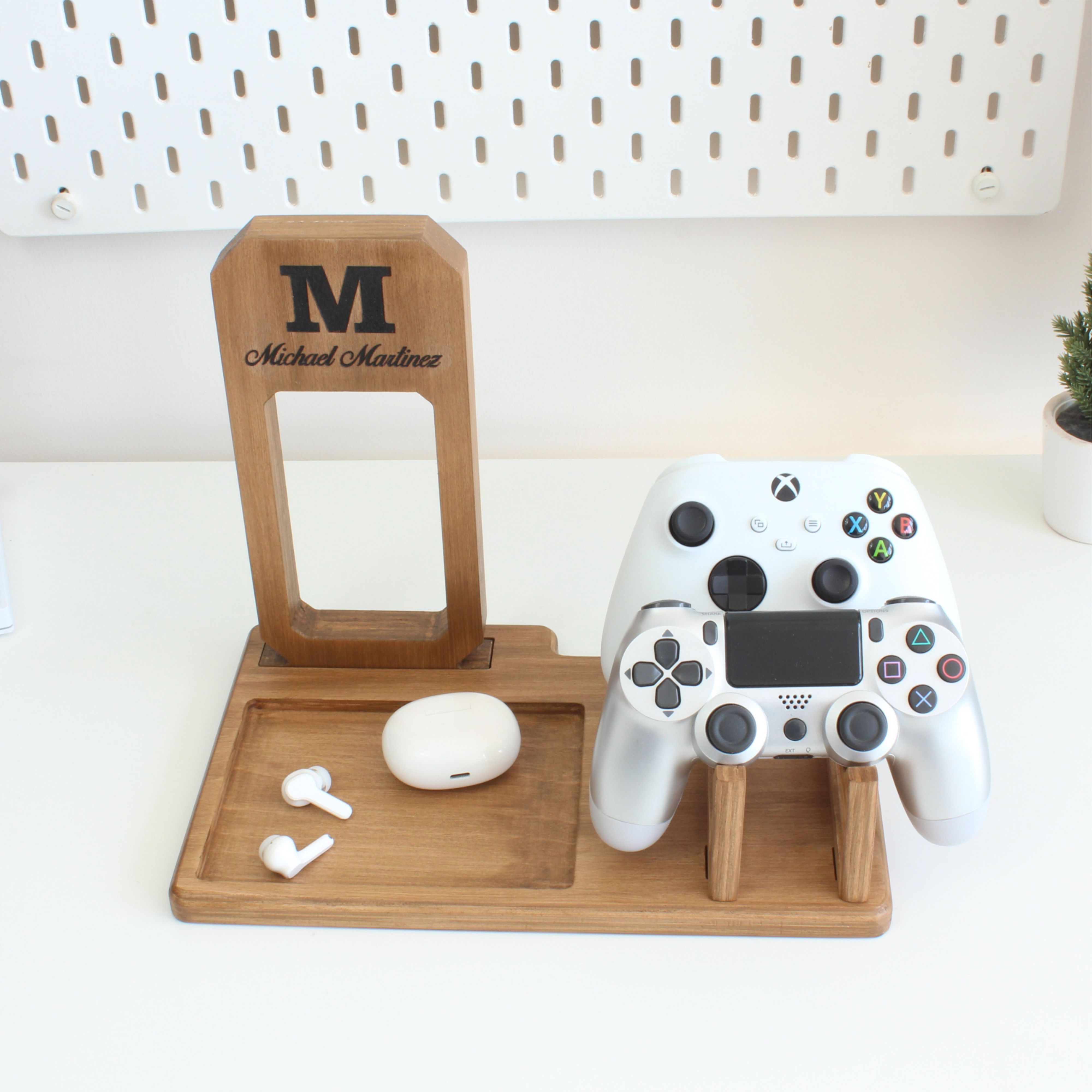 Wooden Gaming Accessories Stand