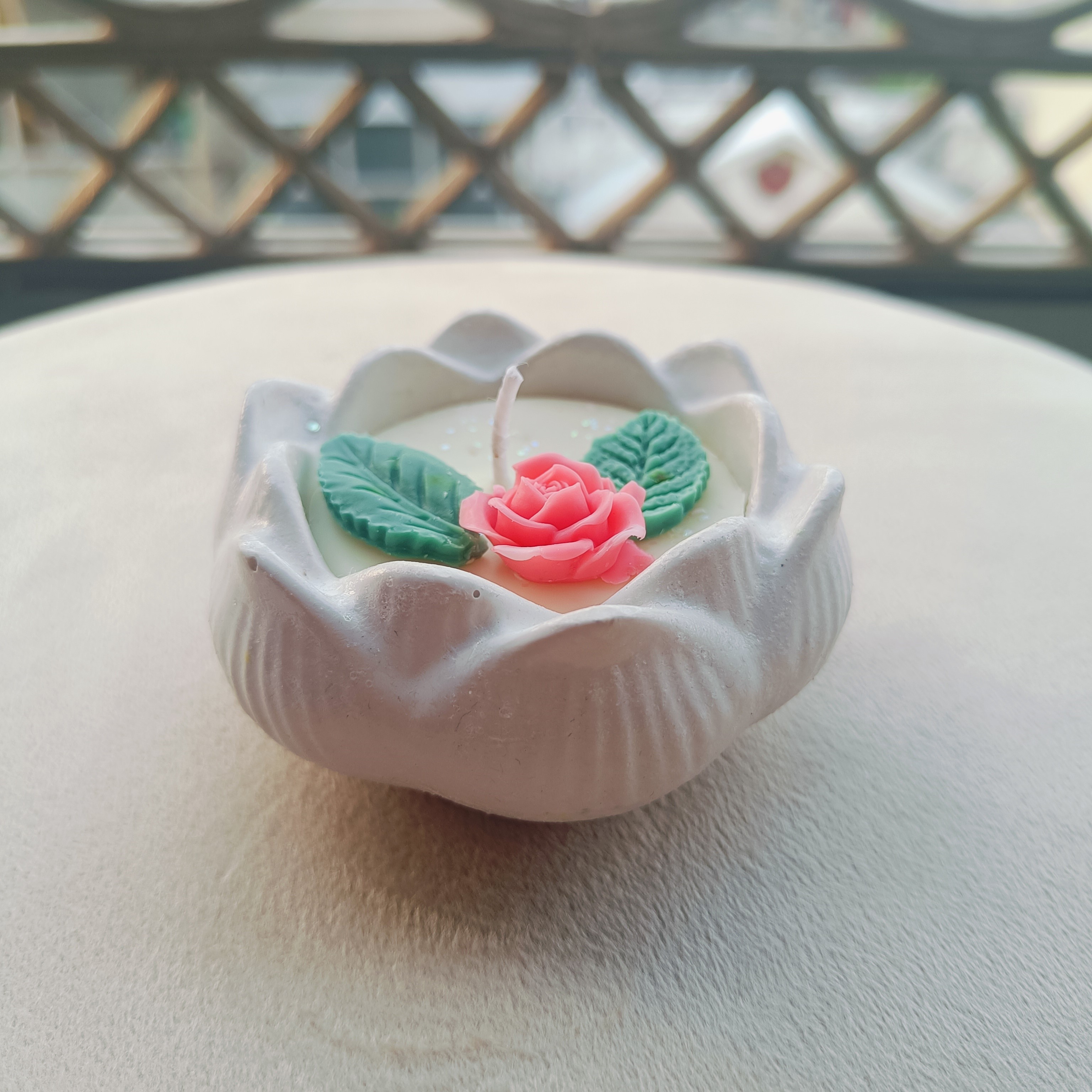 Rose Bowl Candle