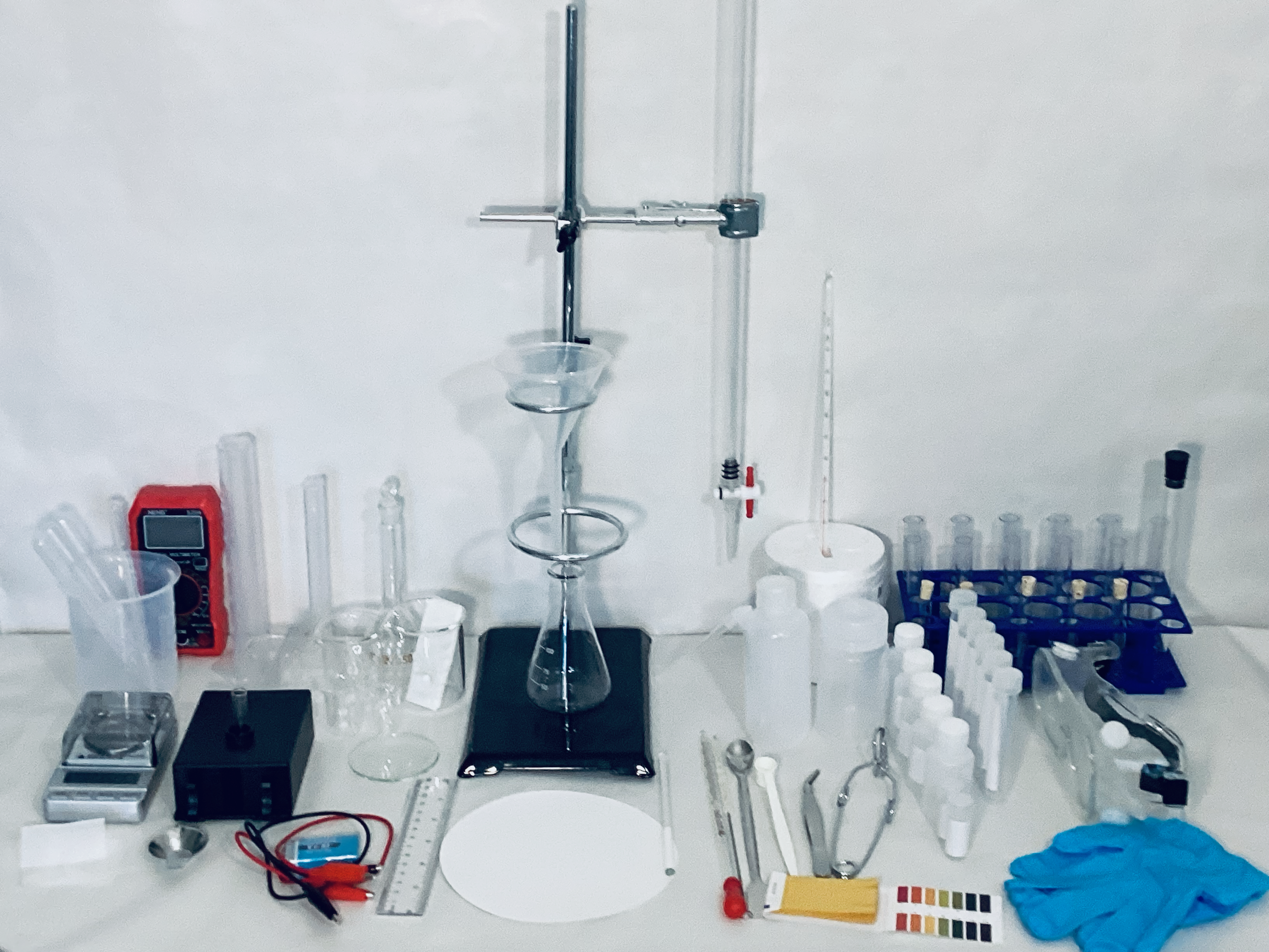 Advanced Chemistry Lab Kit