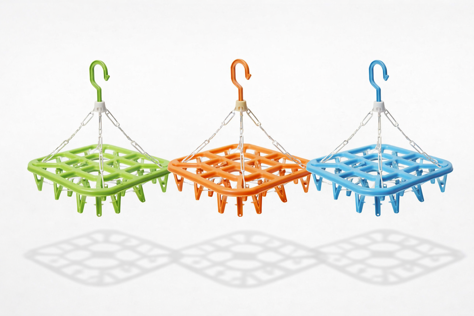 Colgador De Ropa Cuadrado 20 Ganchos 32cm Colores Surtidos