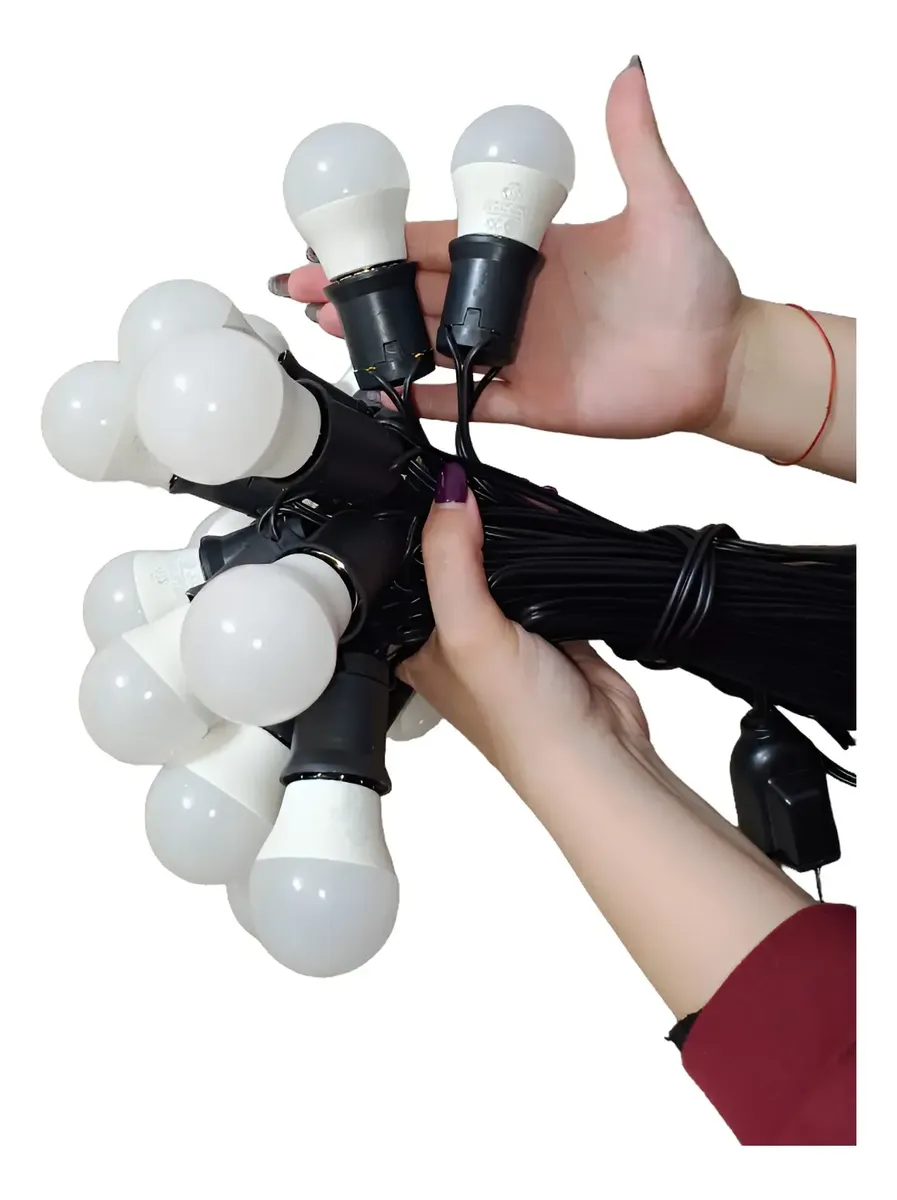 Guirnalda LED 10 Metros con 10 Focos Luz Fría | Interior y Exterior | 220V