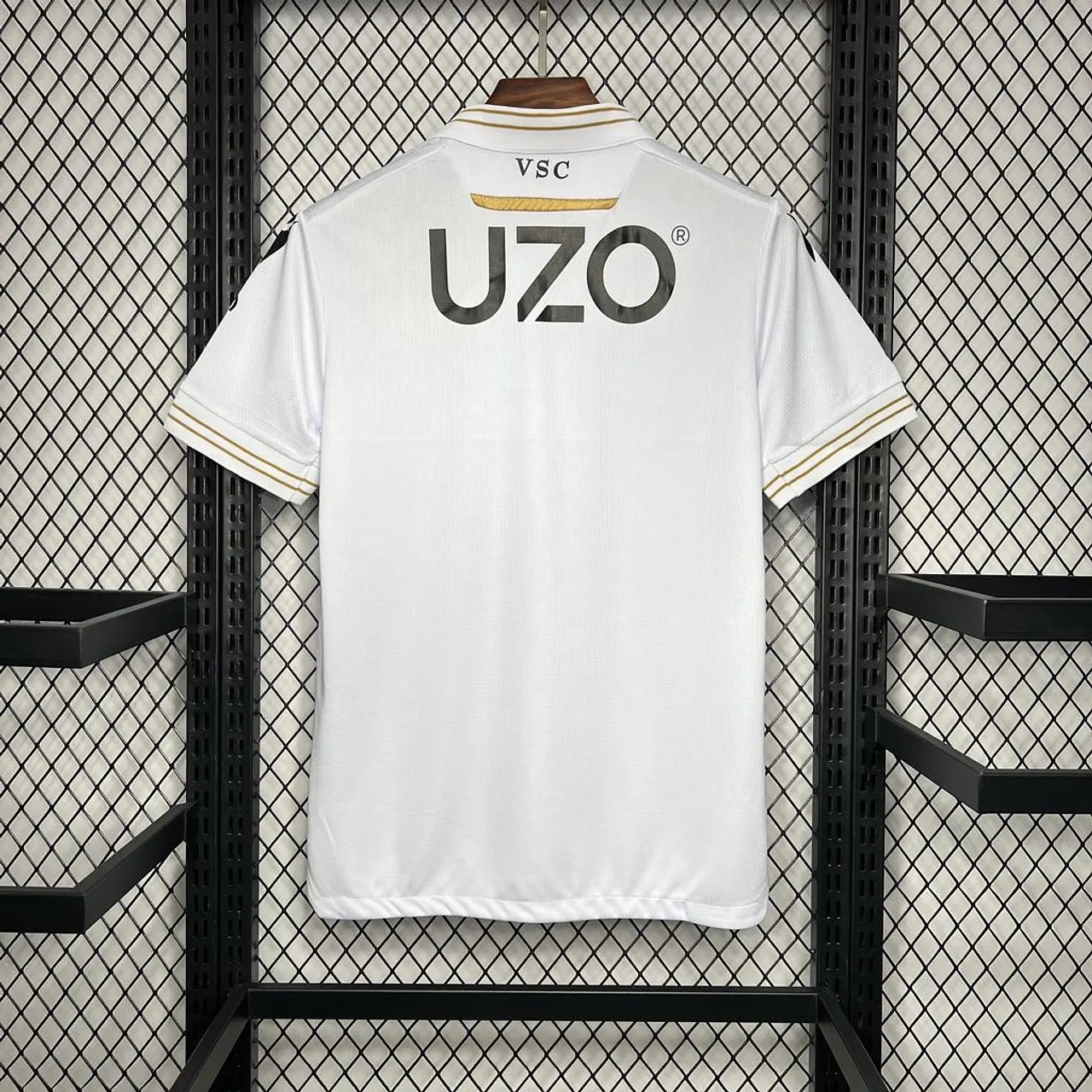 Camisola Equipamento Principal Vitória de Guimarães 2024/2025