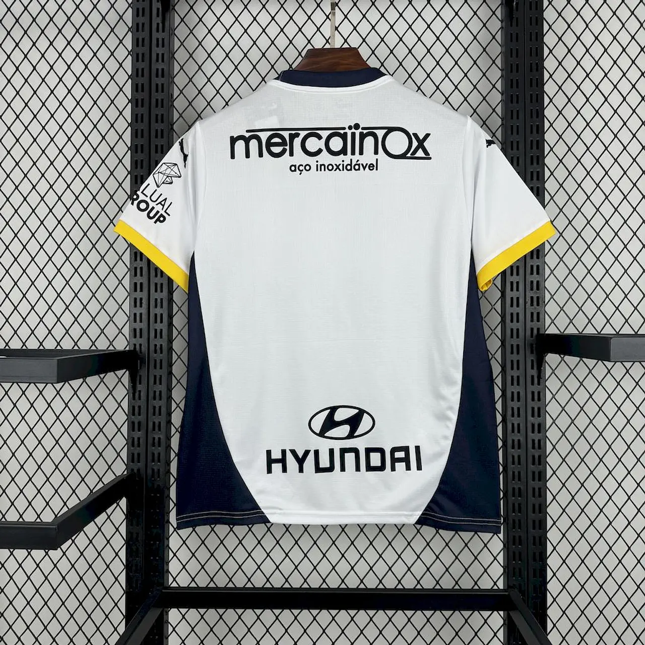Camisola Equipamento Principal Famalicão 2024/2025