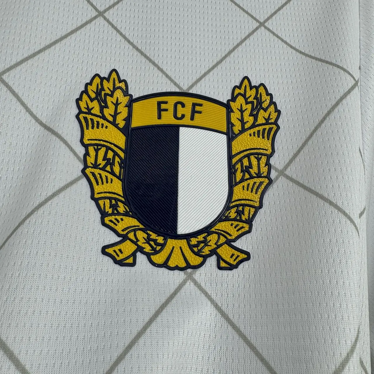 Camisola Equipamento Principal Famalicão 2024/2025