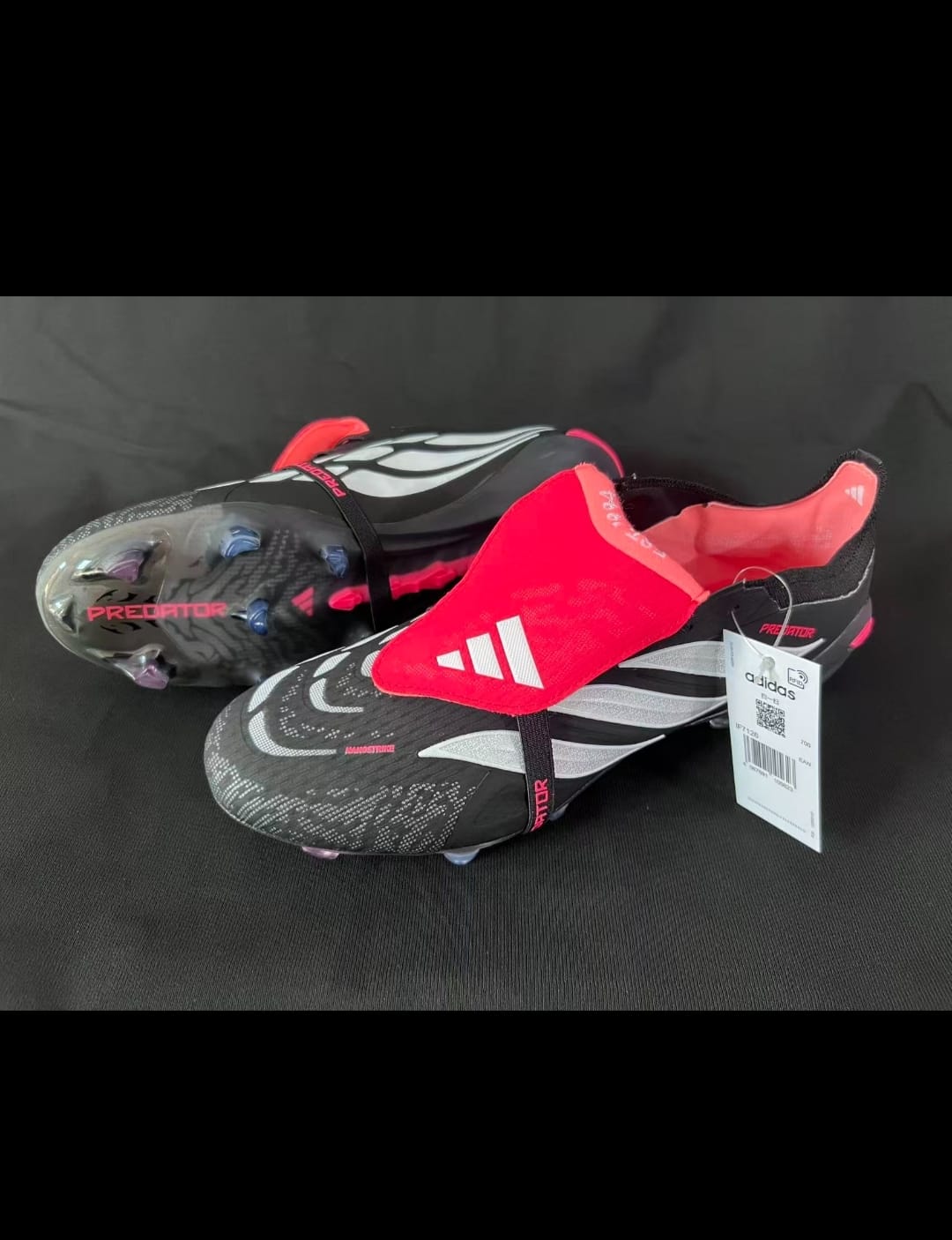 Chuteira Adidas Predator 26.5 FG