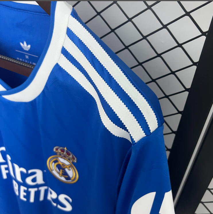 Camisola Terceiro Equipamento Real Madrid 2025/2026