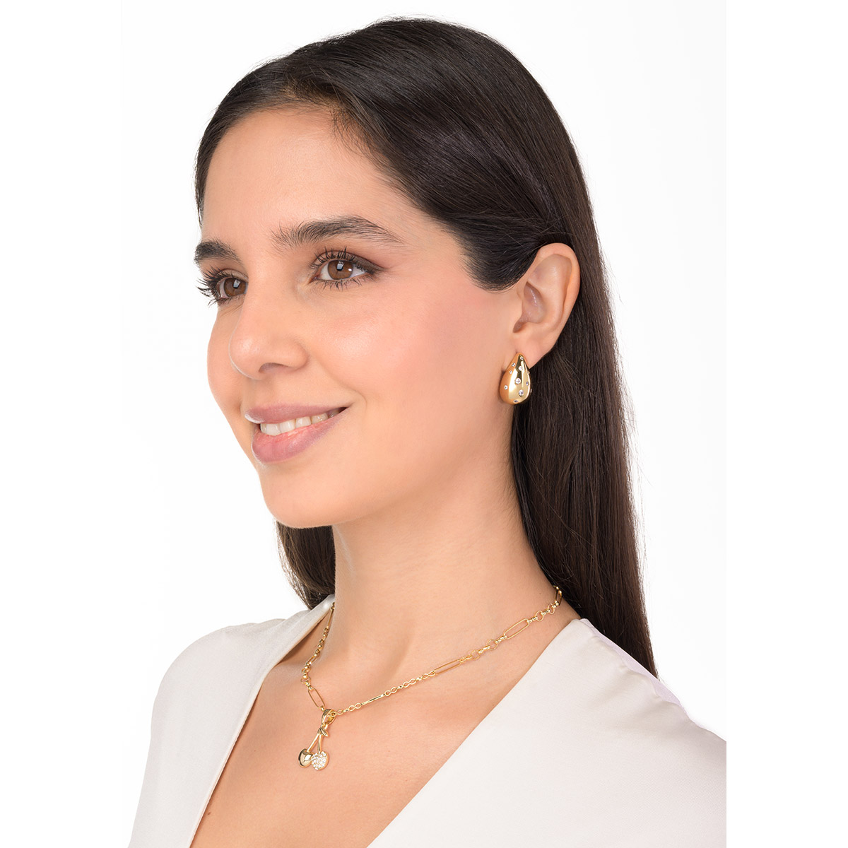 Gold plated earrings drop design with brilliant crystal touch