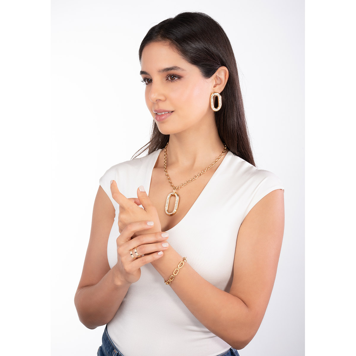 Gold plated bracelet with links and brilliant accent stones