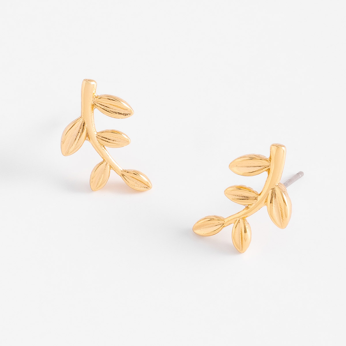 Gold plated earrings with branch and leaf design
