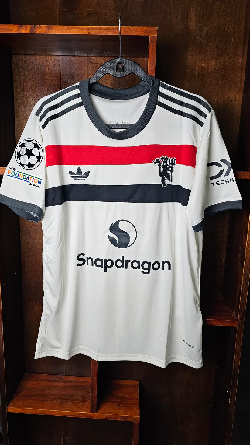 Manchester United Third 24/25