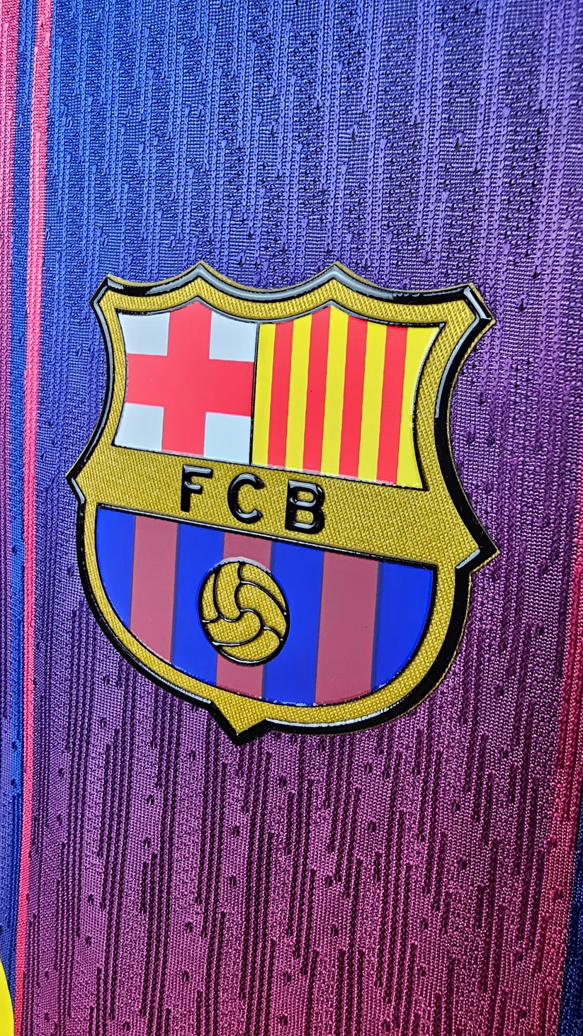 Barcelona 25/26. Equipación de Casa