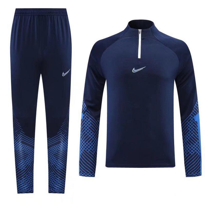 Kit de entrenamiento Nike