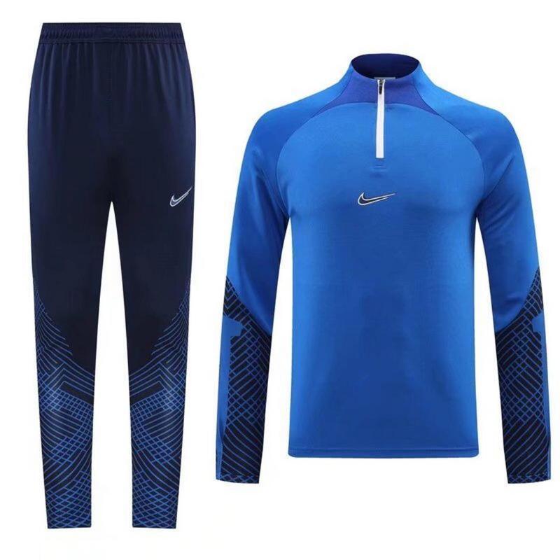 Kit de entrenamiento Nike