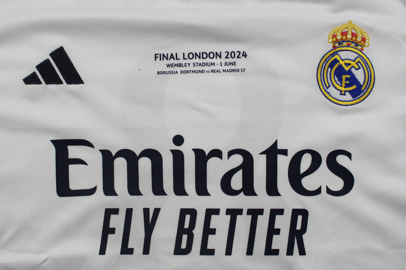 Real Madrid 2023/24 – Primera Equipación (Local).