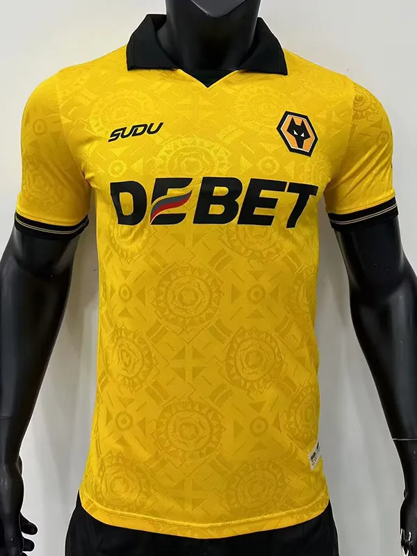Wolves Home 25/26