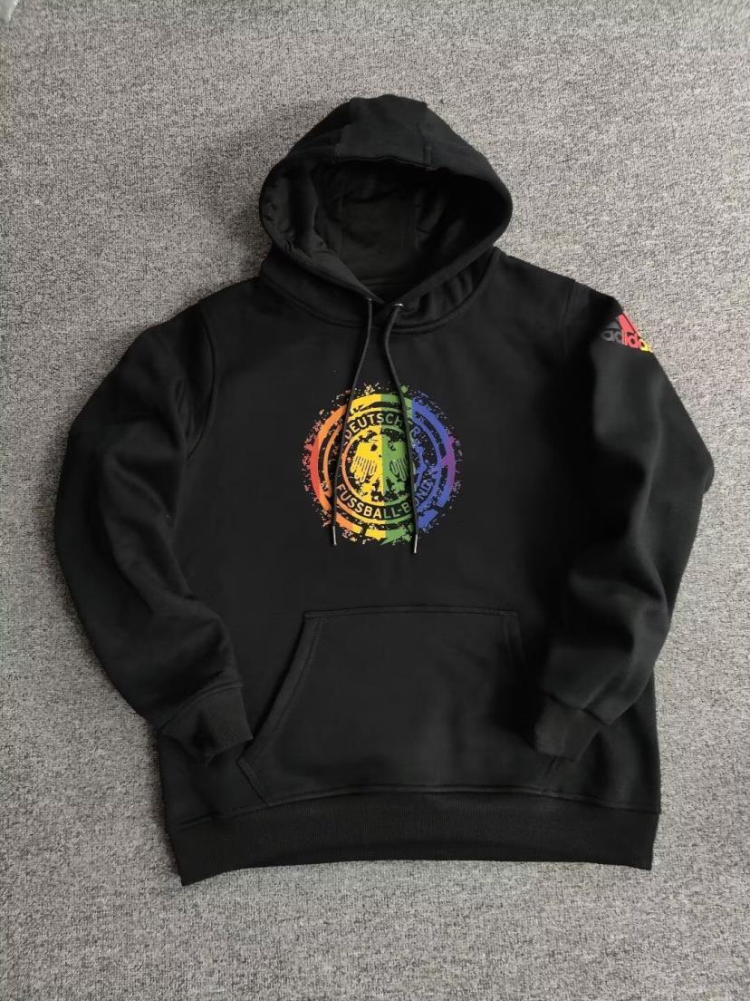 🧥 Hoodie de Entrenamiento — Selección de Alemania (adidas)