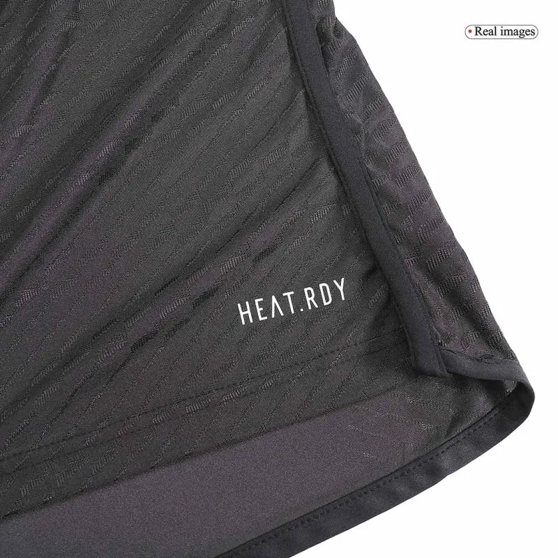 Real Madrid 2024/25 – Tercera Equipación.