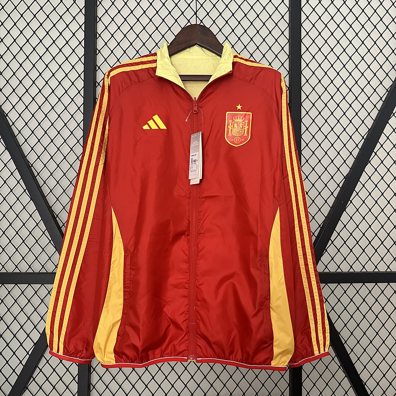 💨🧥 España x Adidas — el viento se rinde primero