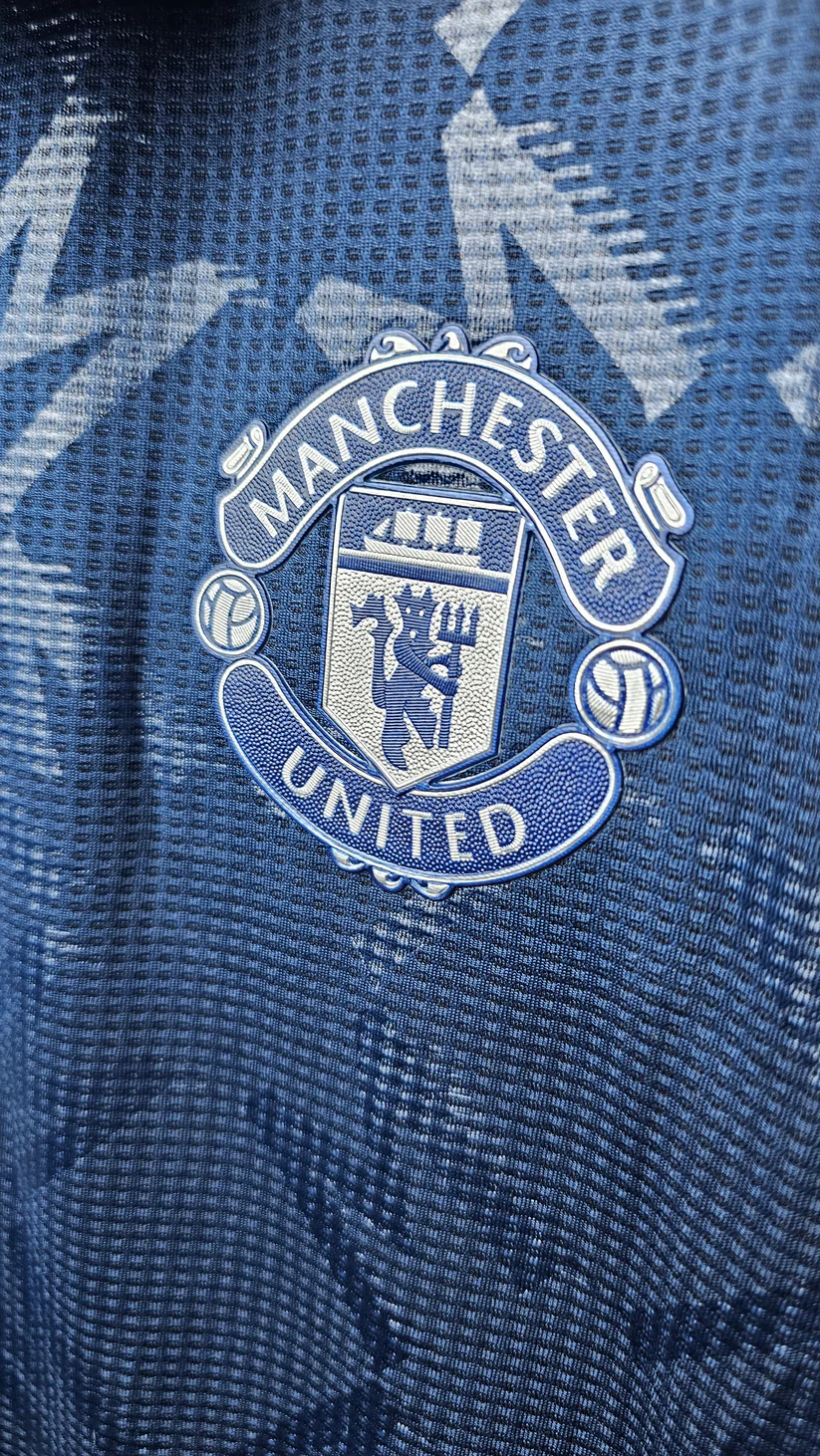 Manchester United Away 24/25