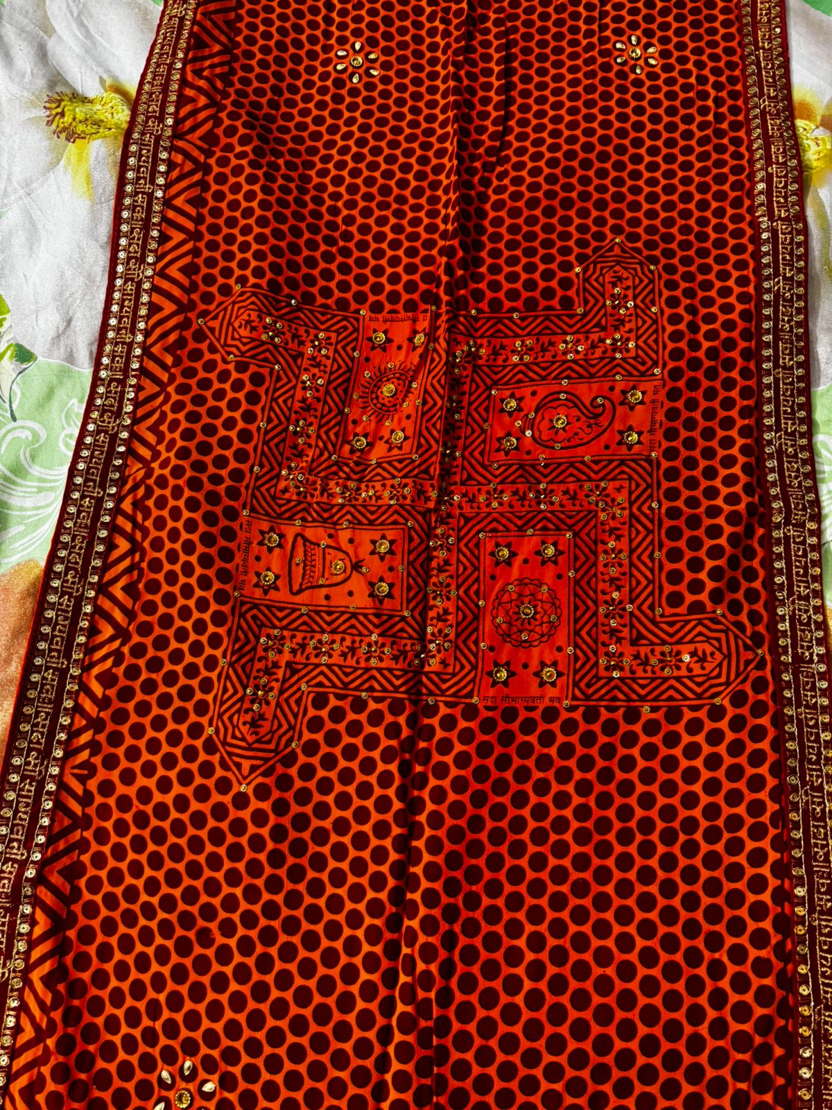 Traditional Kumauni Pichoda/Pichora | Saubhagyavati with Lace |Maroon pichoda with lace