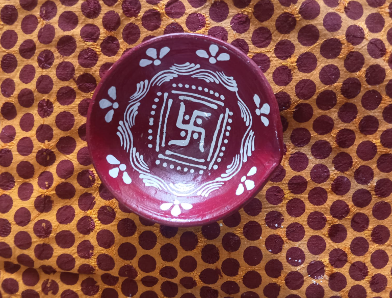 Hand-Painted Karwa Chauth Thali Set | Complete Pooja Kit with Lota & Chhalni(