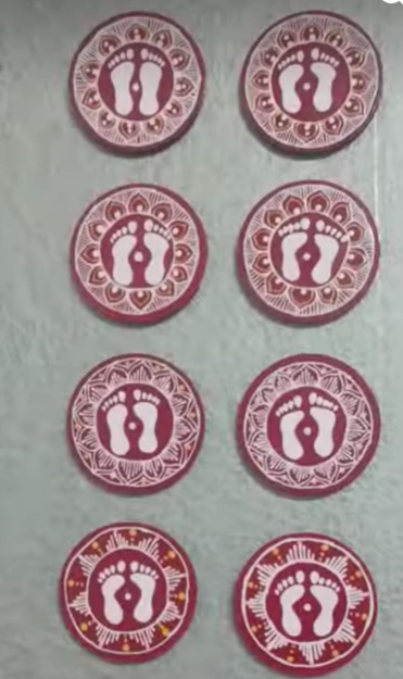 Decorative Footprint Rangoli magnet | Lakshmi Charan Magnetic Decor Set | Hand-Painted Auspicious Fridge Magnets for Diwali