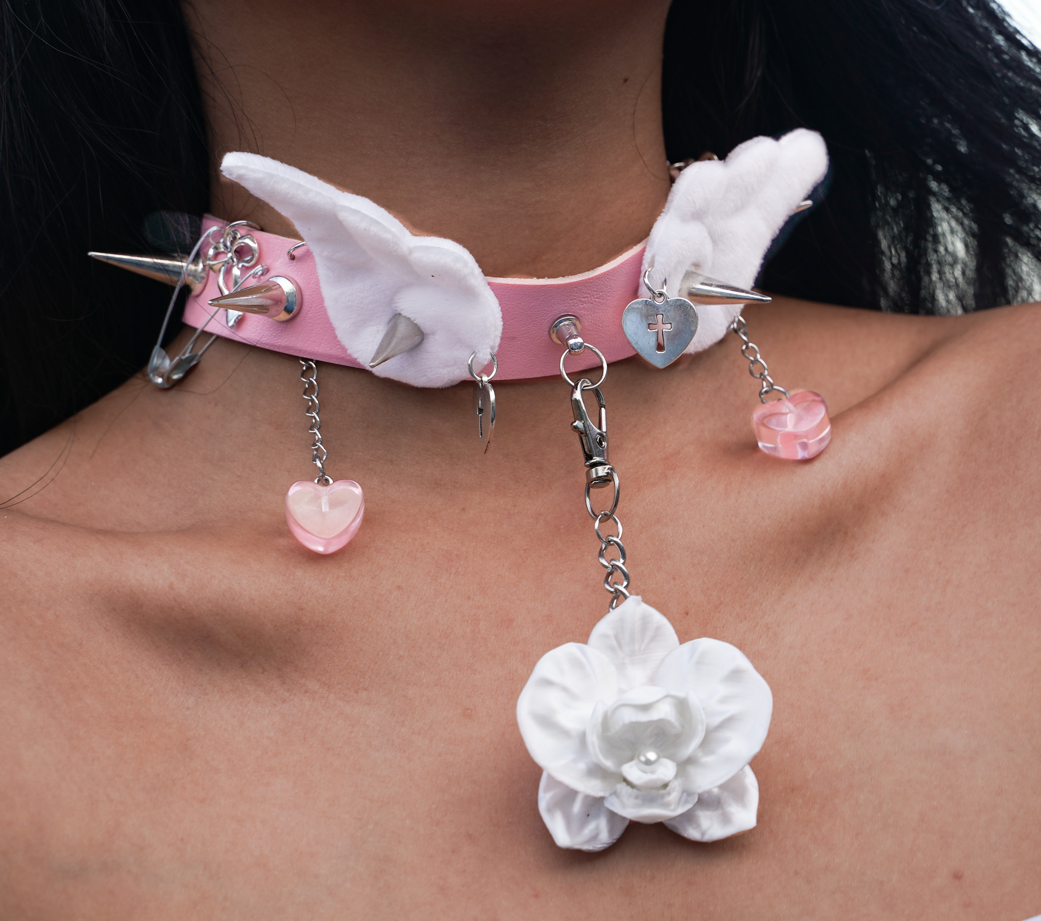 Angel Armor Thorn.01 collar