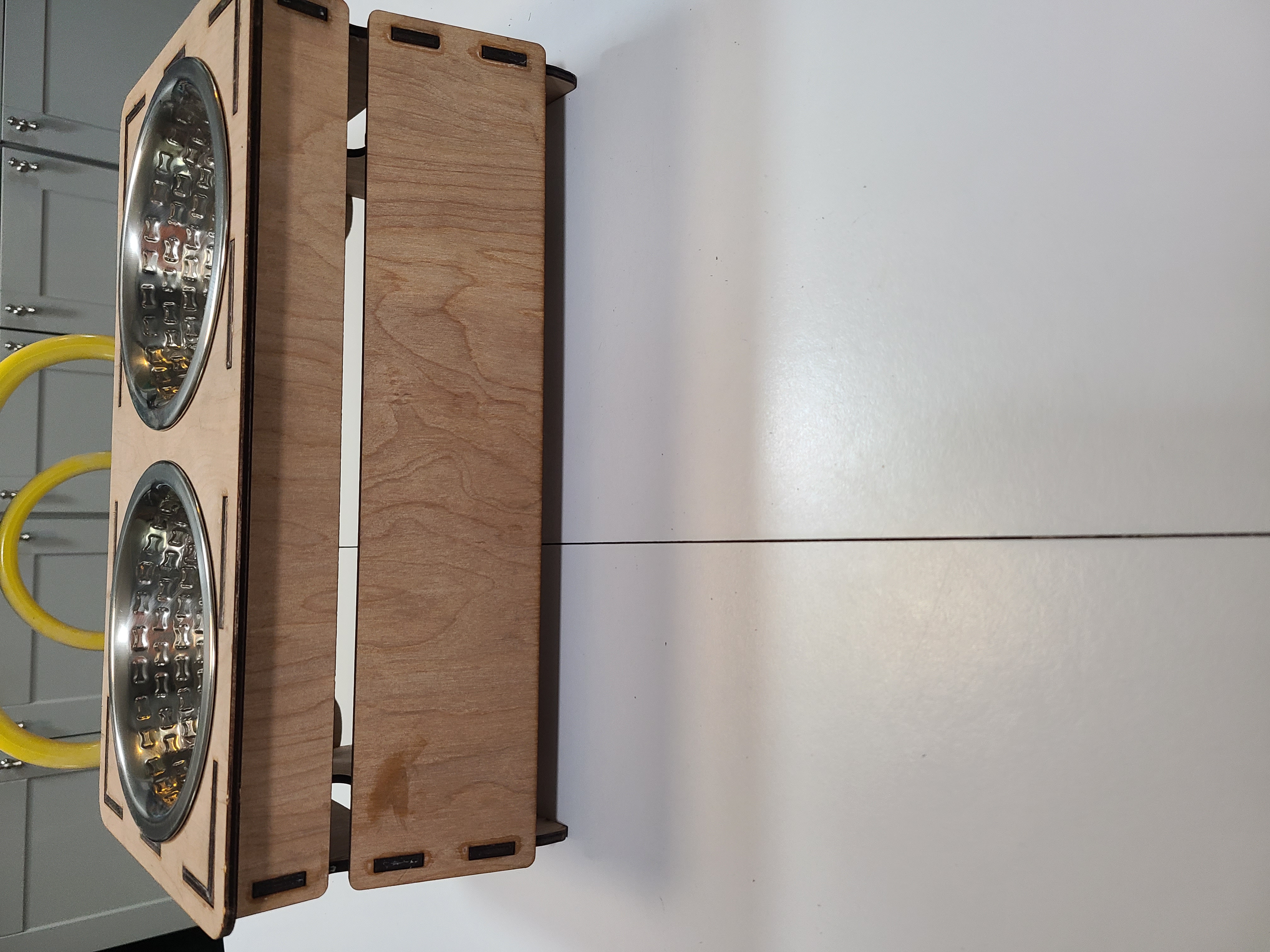 Small Wooden Elevated Pet Feeder