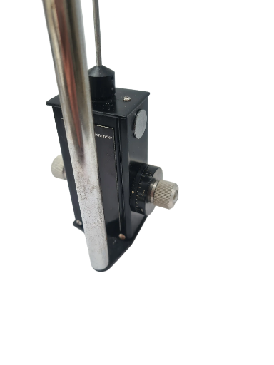 Tonômetro de aplanação fixo