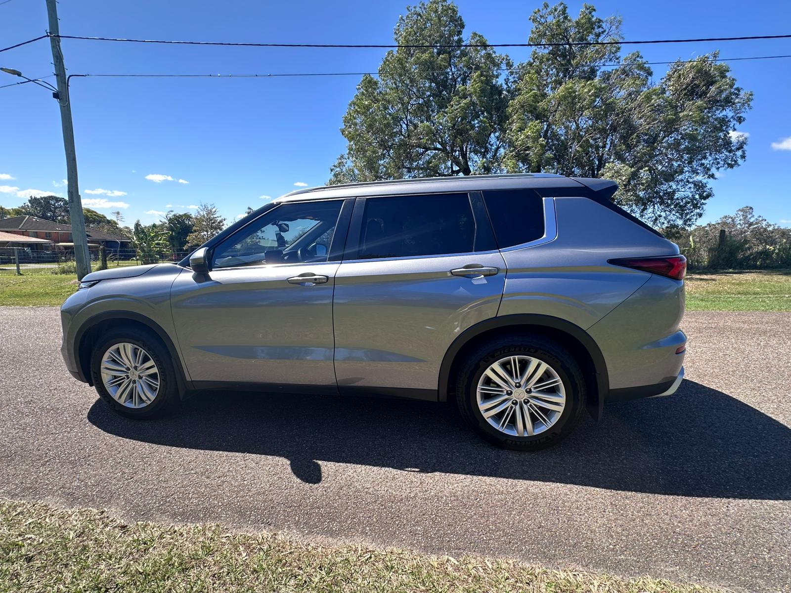2022 Mitsubishi Outlander LS 7 Seats