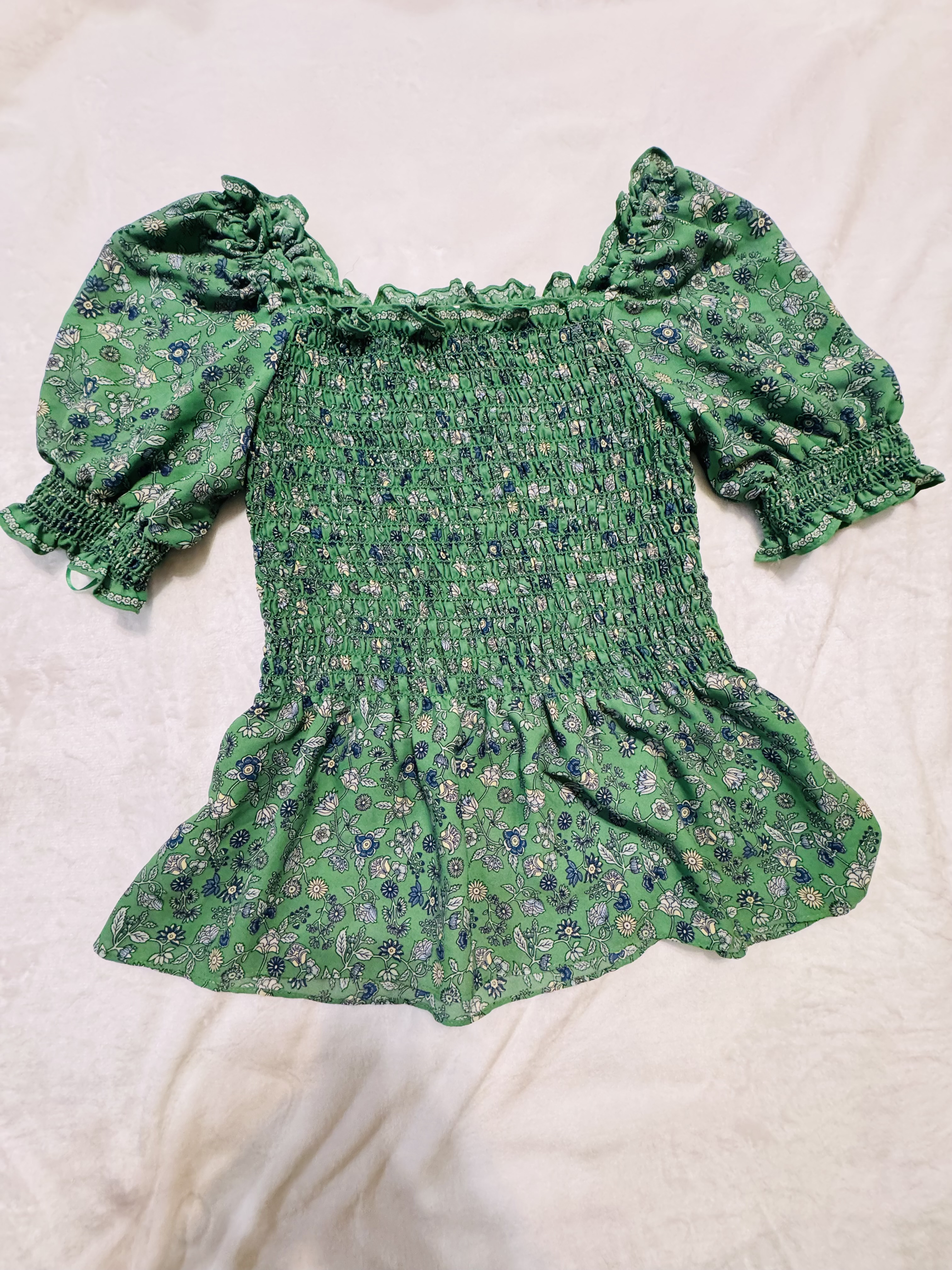 Green Floral Smocked Blouse size S