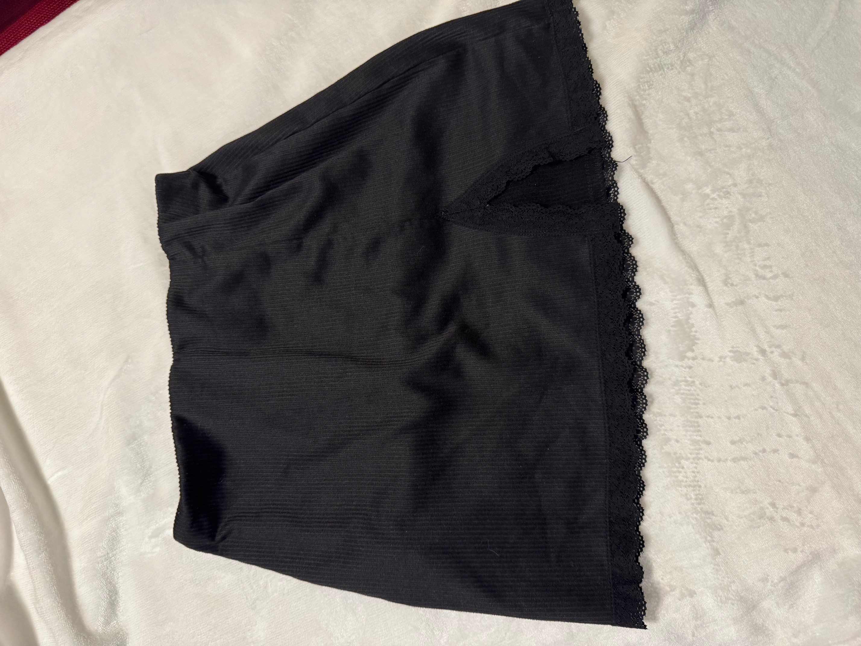 Women's Black Lace-Trim Shorts size S