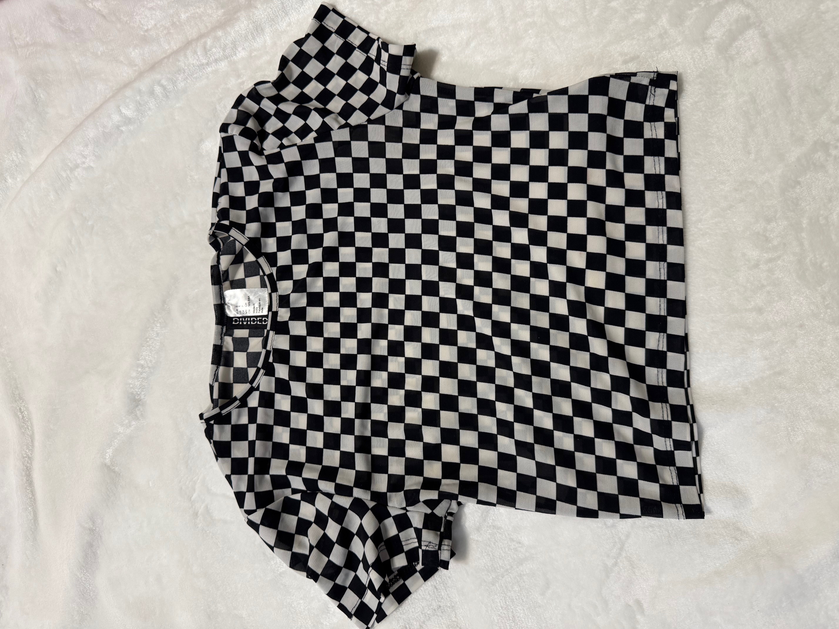 Checkered Black and White T-Shirt US S