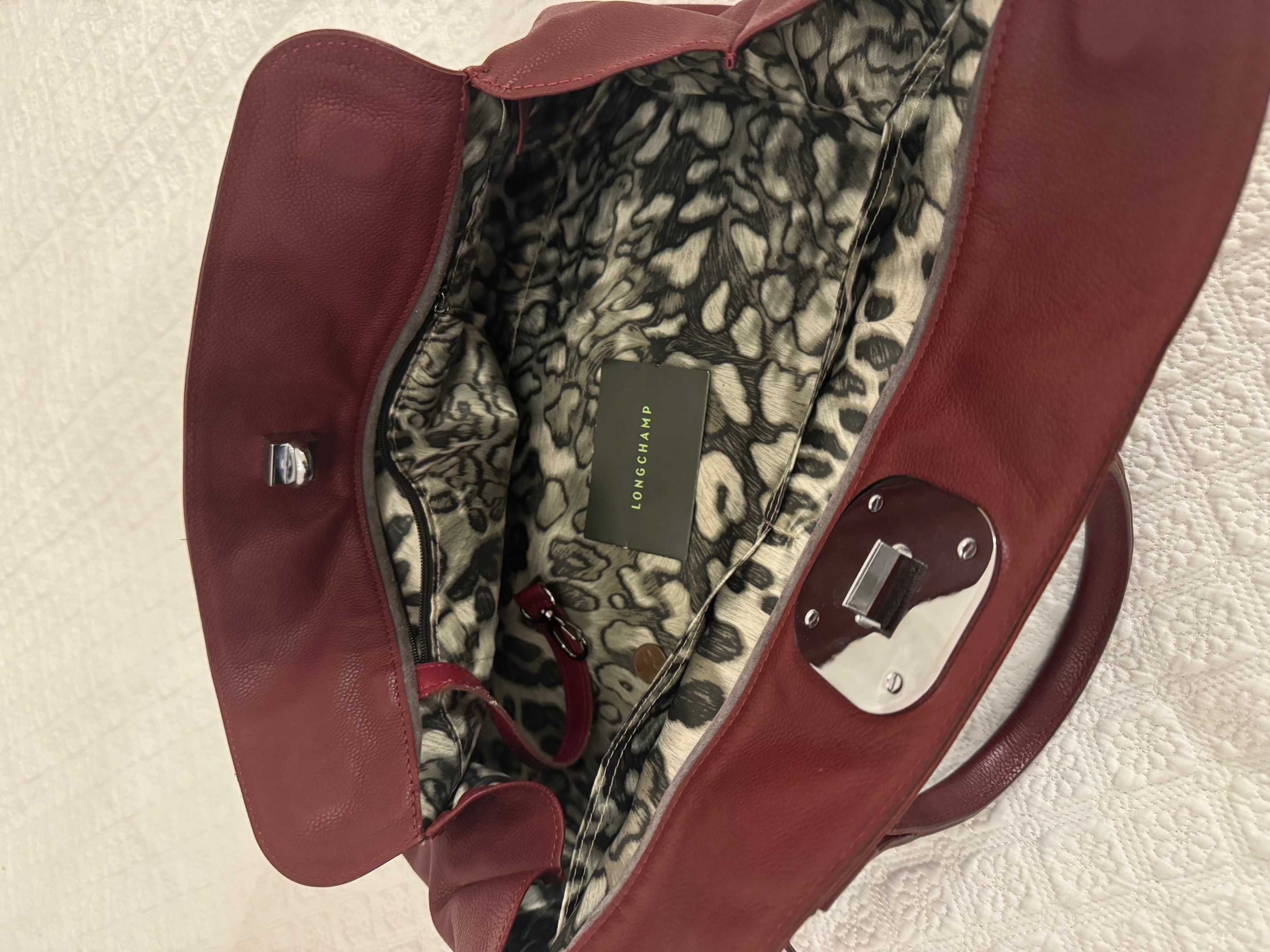 Long Champ Elegant Burgundy Leather Handbag