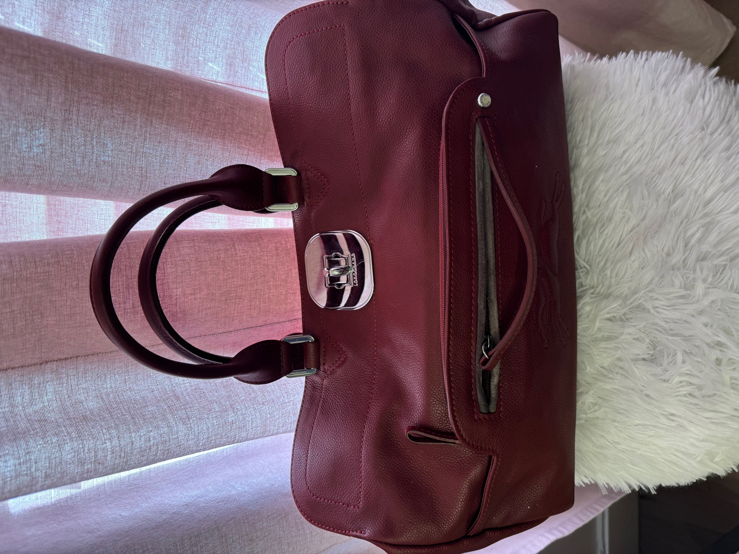Long Champ Elegant Burgundy Leather Handbag