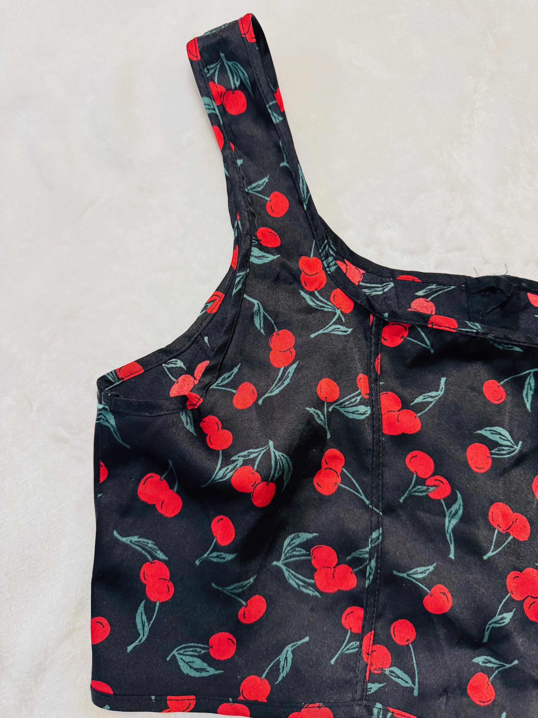 Cherry Print Crop Top size M