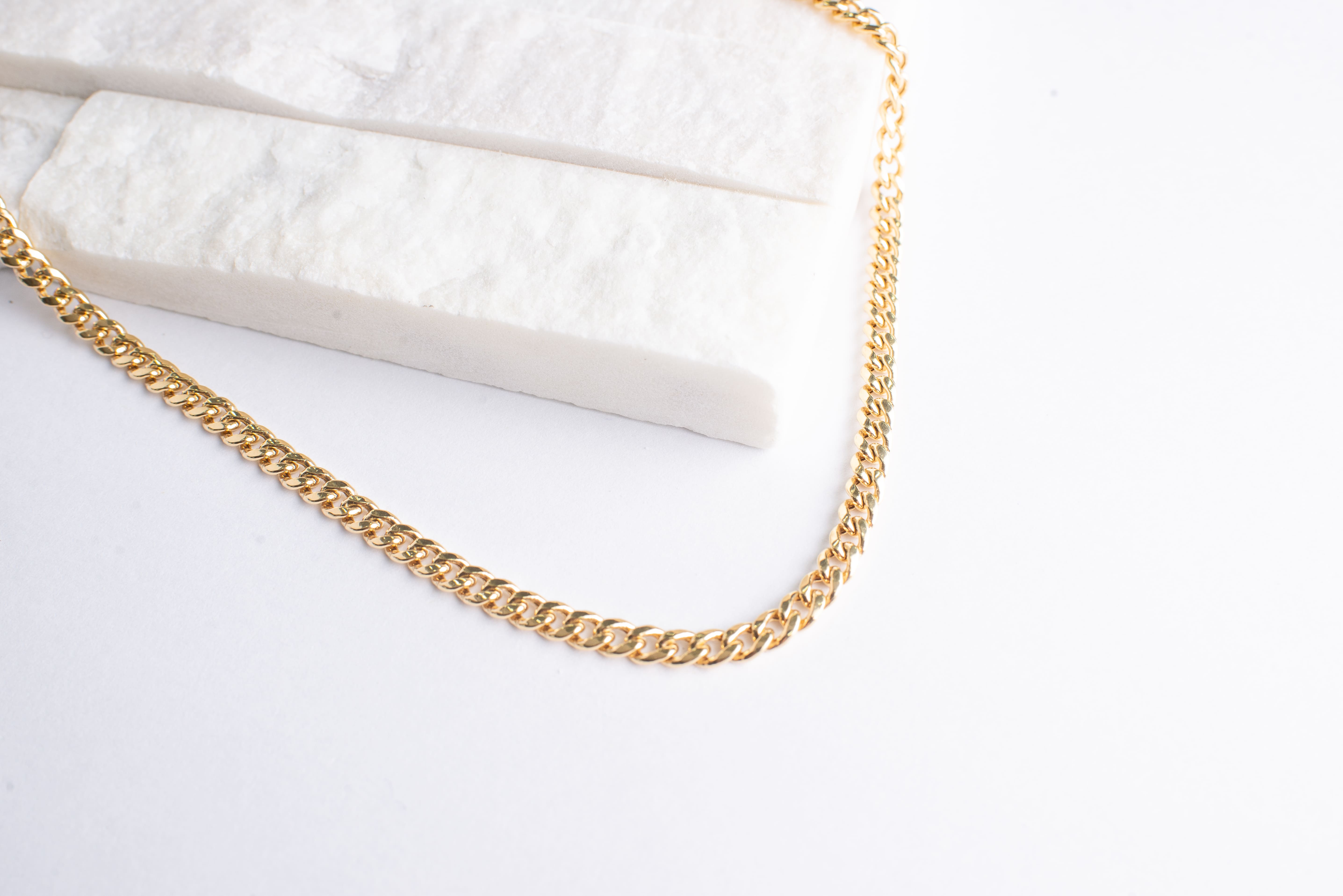 Cadena Cubana Oro Italiano 18K Macizo Robusta Audaz