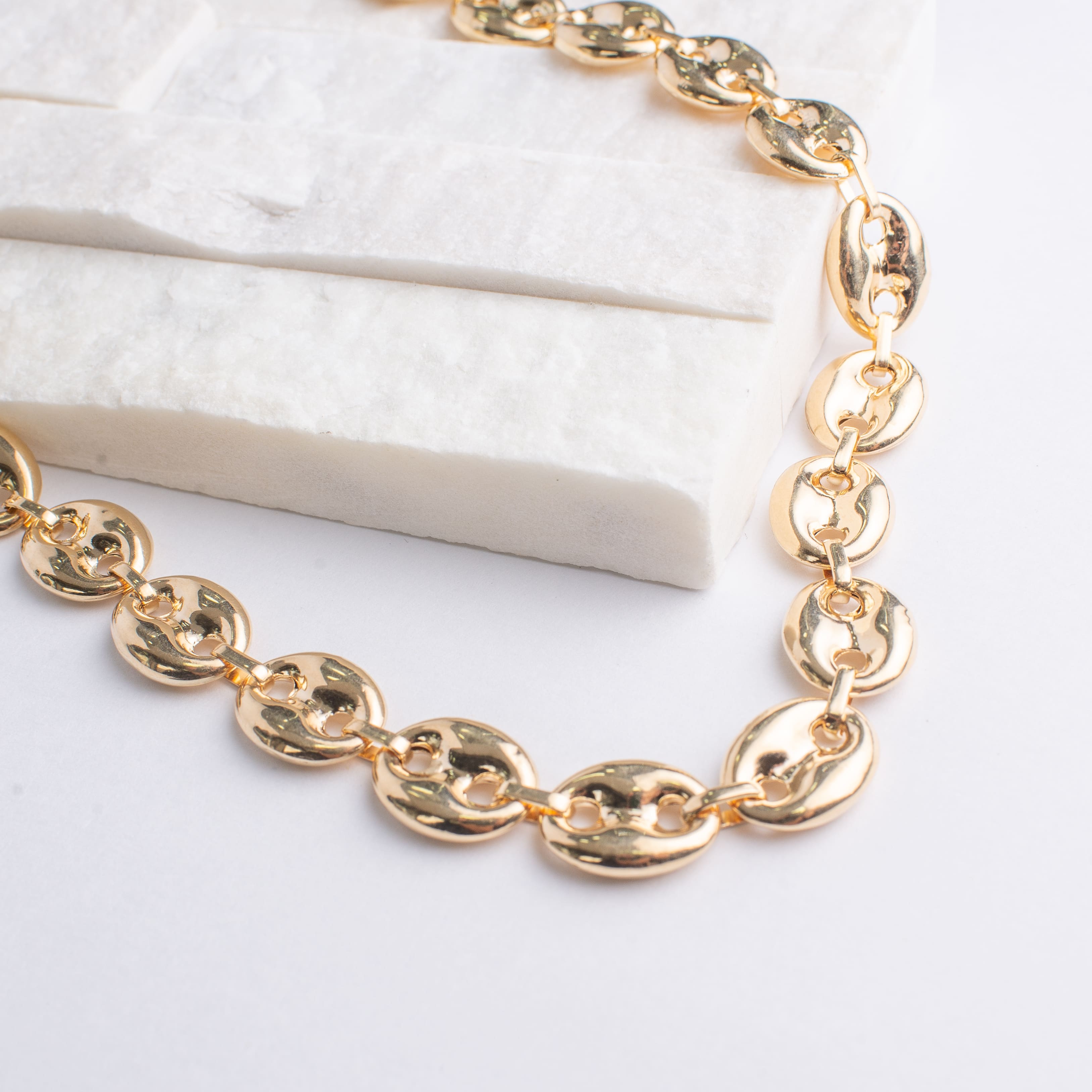 Cadena Gucci Lisa Gran Formato Oro 18K Macizo