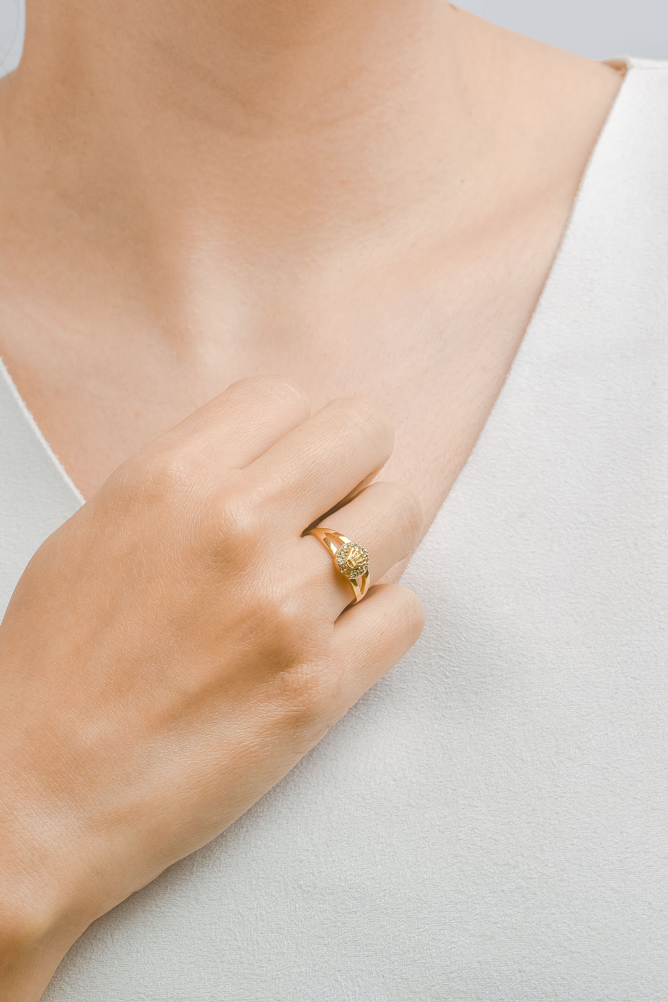 Anillo en Corona tipo Rolex