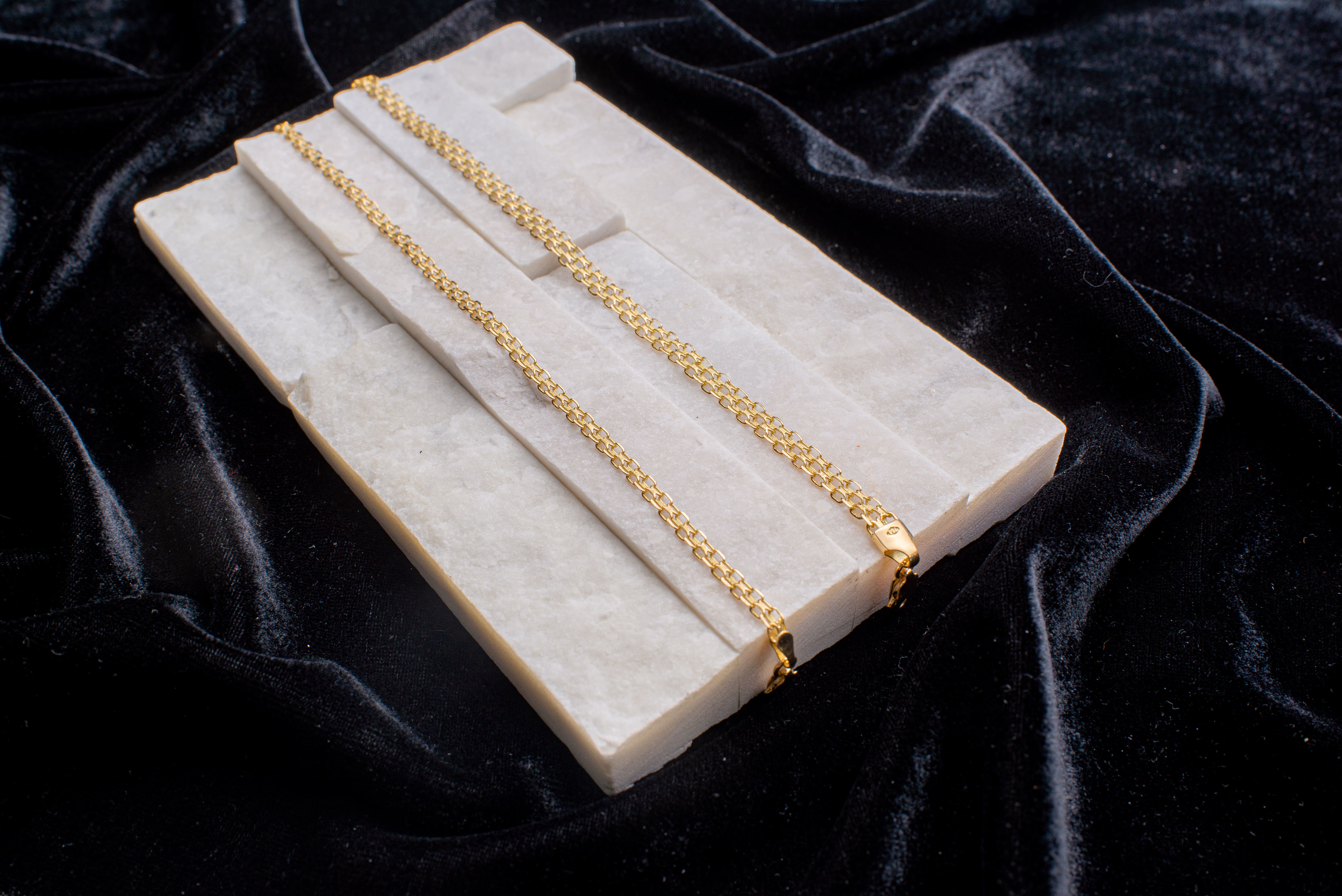 Pulsera Chino Oro 18K Elegante Atemporal