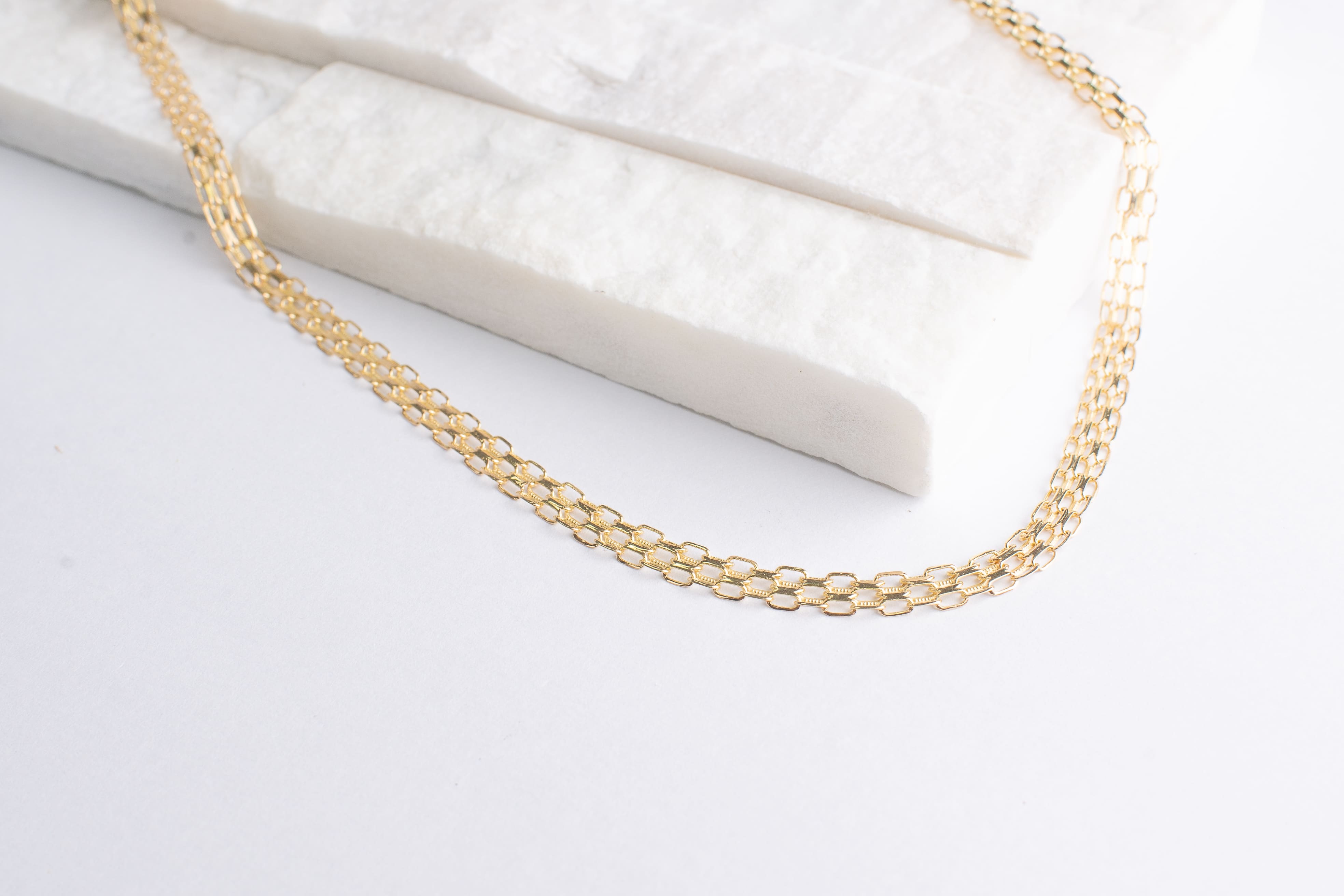 Cadena Malla China Oro Italiano 18K Macizo Versátil