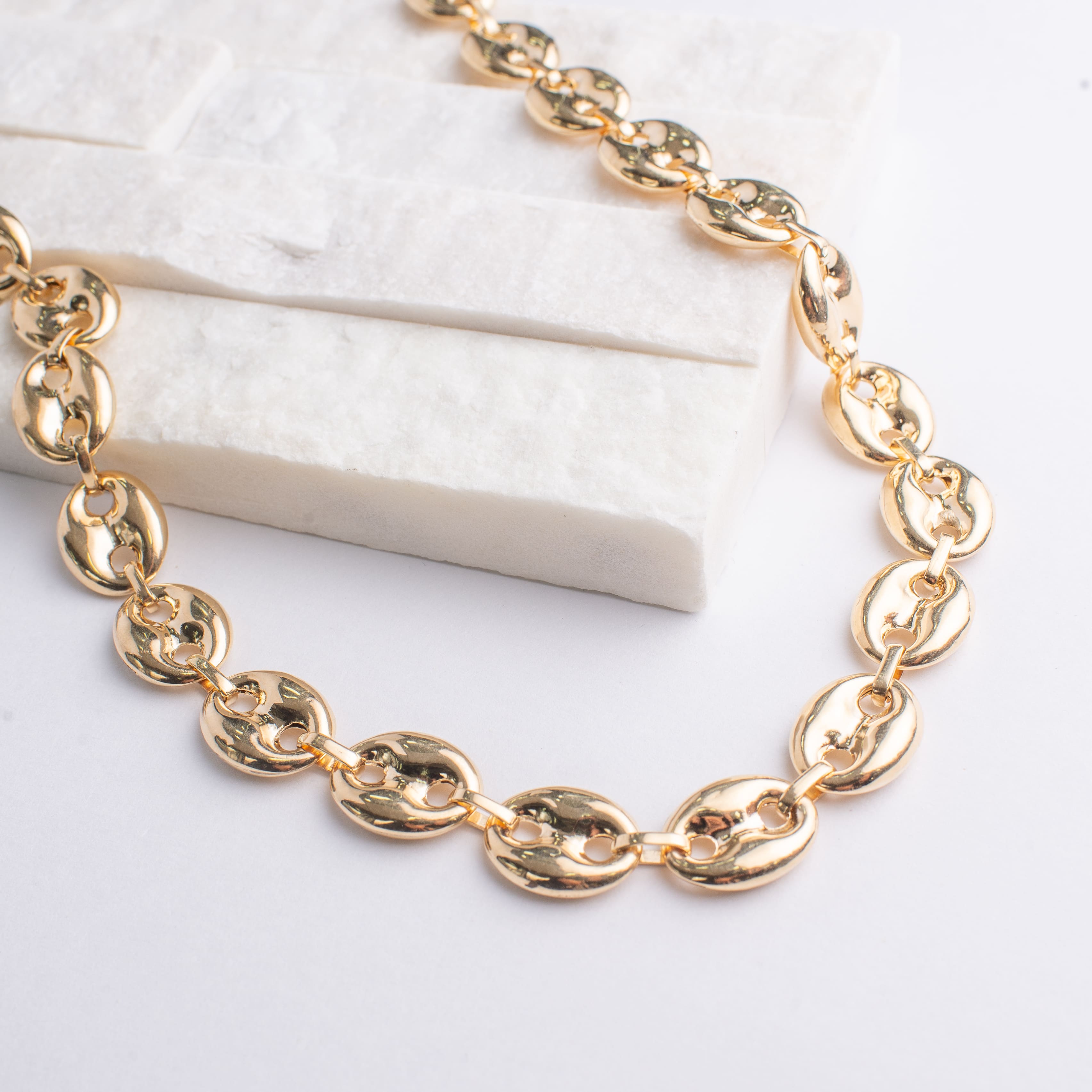 Cadena Gucci Lisa Gran Formato Oro 18K Macizo