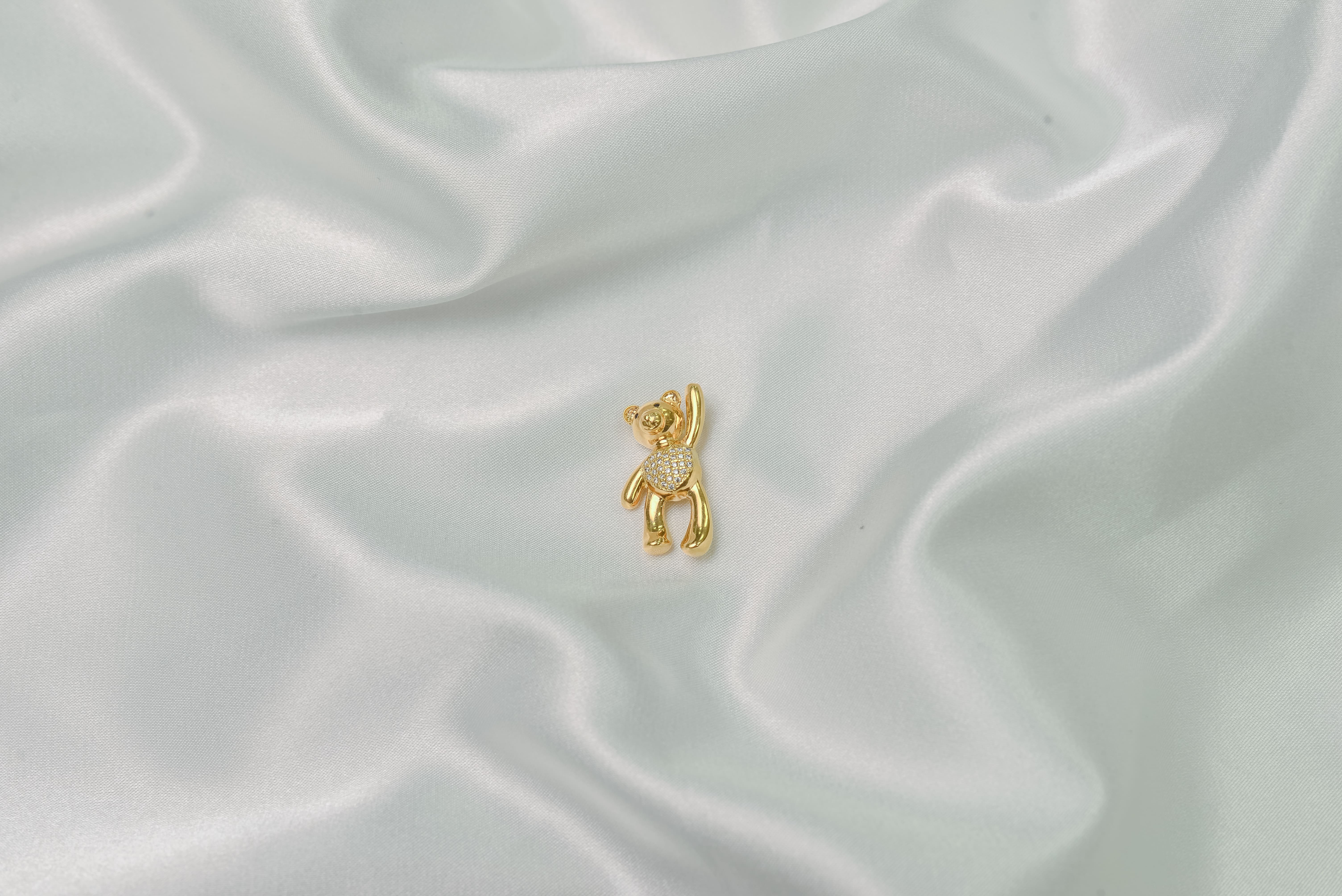 Dijes de oso delicados 