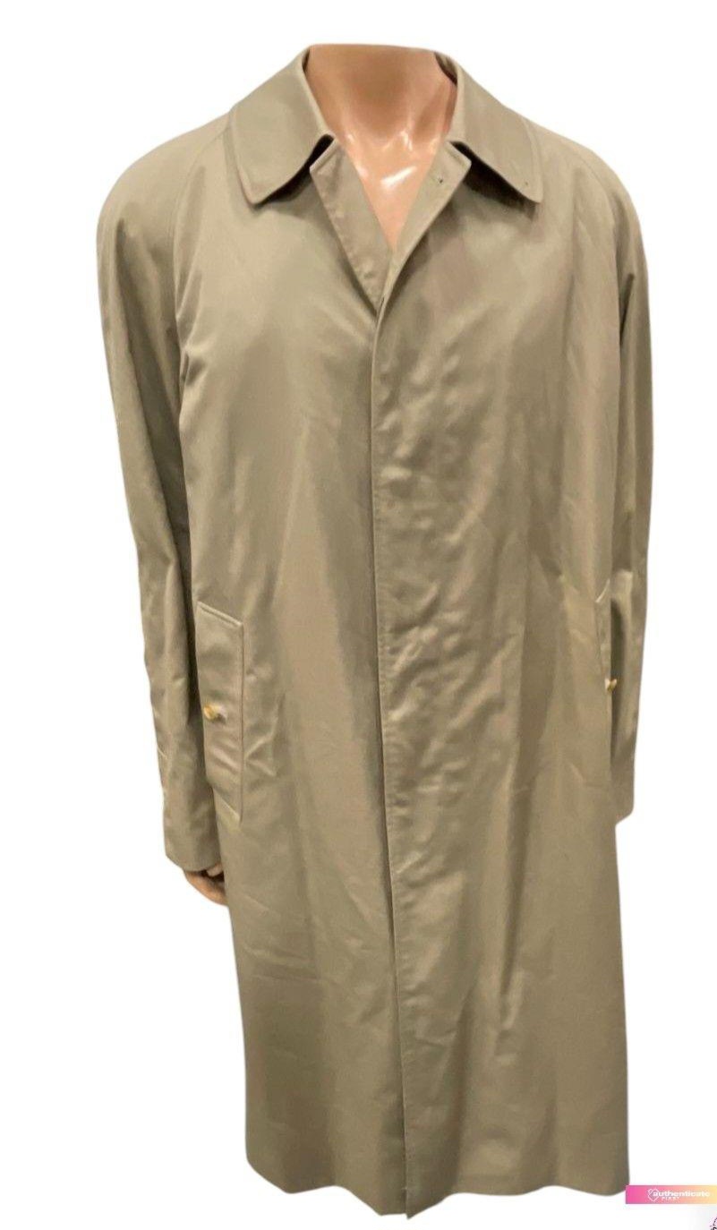 Men's Burberry Khaki Trench Coat with Wool Lining - Both in Wonderful Condition