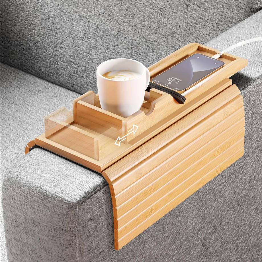 Soporte de bambú para tazas y reposabrazos de sofá, bandeja de brazo de sofá 2 en 1, soporte para tazas desmontable deslizante, plegable, antideslizante para sofá, sillón, organizador para bebidas