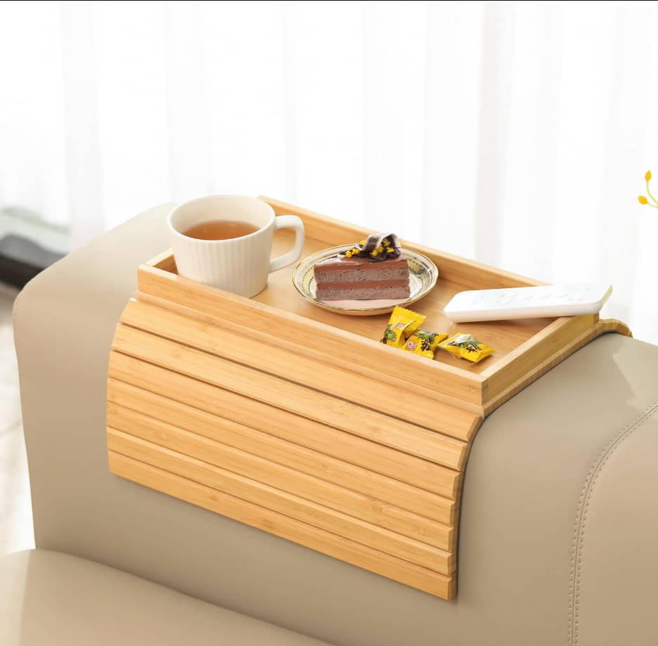 Bandeja de brazo de sofá de bambú, mesa auxiliar plegable para brazo de sofá, mesa auxiliar con reposabrazos anticaídas, soporte para tazas para aperitivos, bebidas, cervezas, teléfono, control