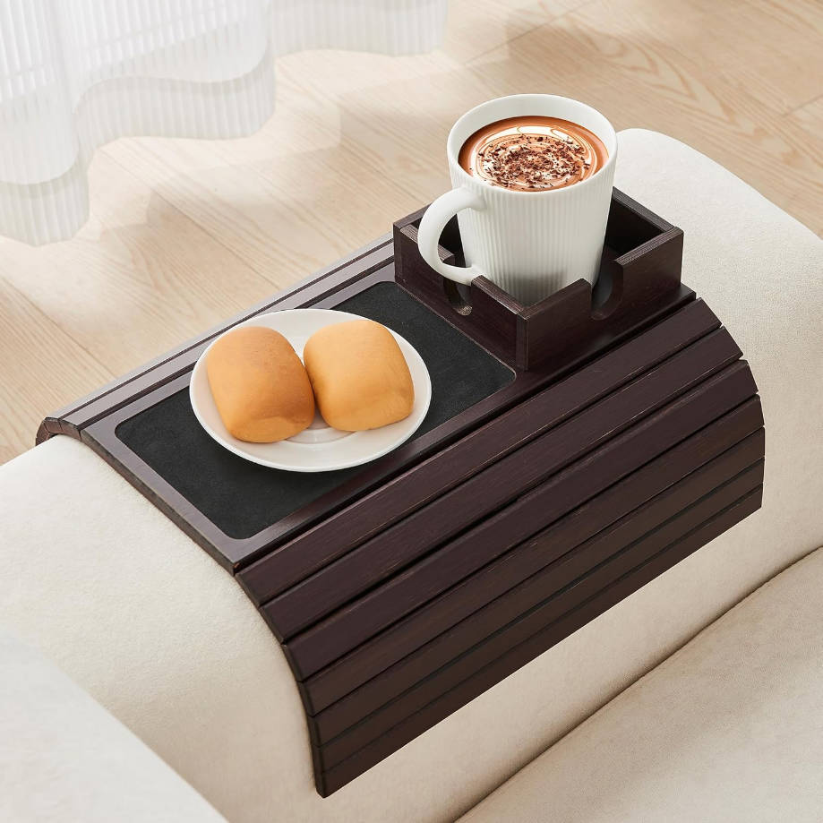Mesa de bambú para sofá, soporte plegable para sofá, bandeja de brazo ancha antideslizante para reposabrazos, para bebida, taza, control remoto, aperitivos, teléfono celular, portátil, caoba